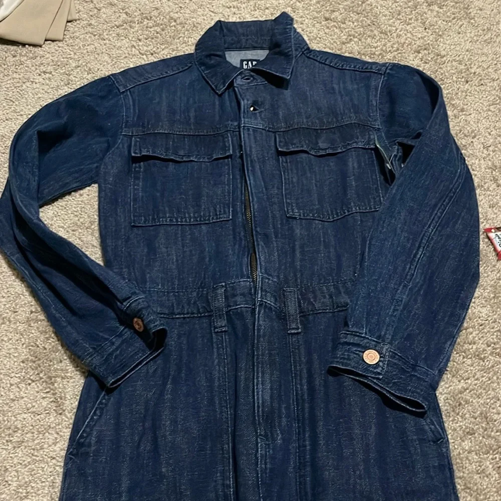 NWT- GAP- 0. Denim Jumpsuit - Picture 4 of 6